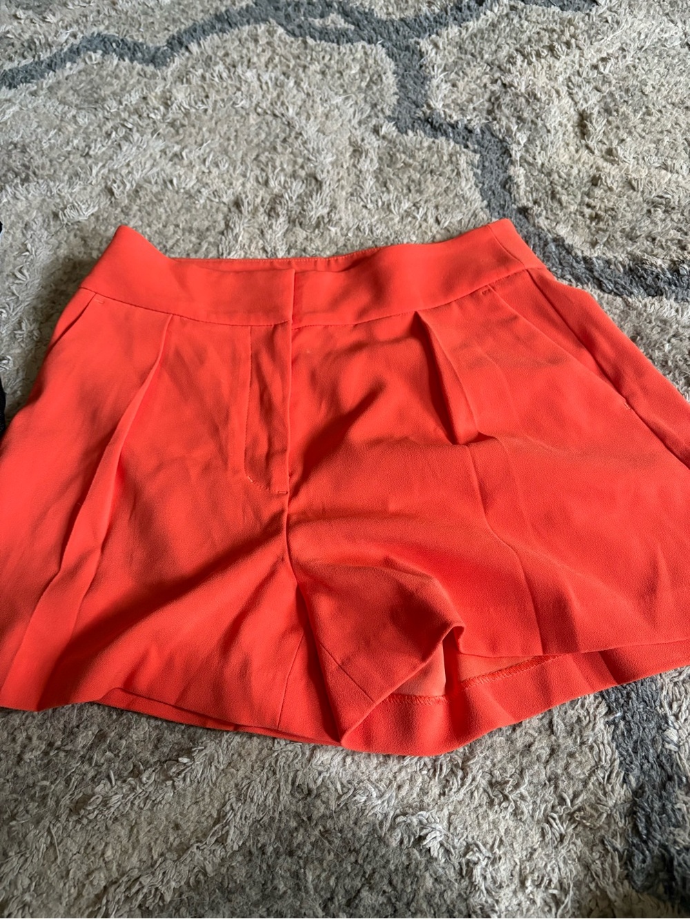 Express High-Waist Coral-Red Pleated Shorts